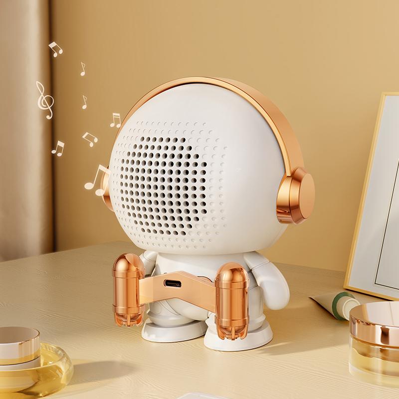 Astronaut wireless Bluetooth speaker tws couplet cute cool gift Audio Smartphone