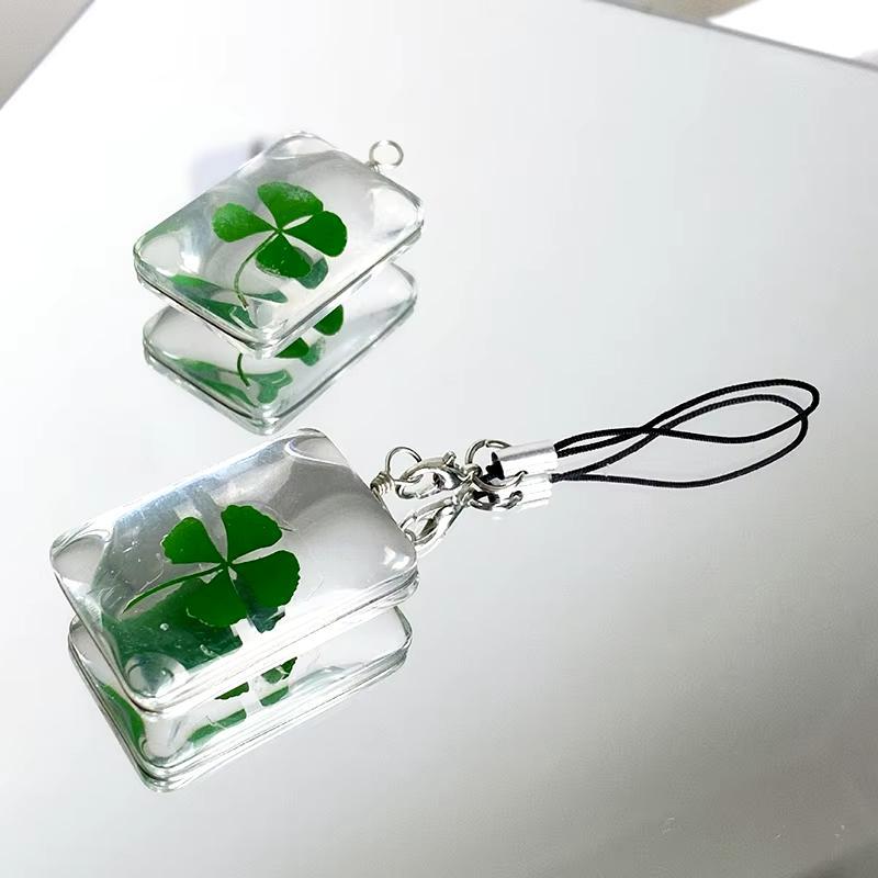 Four-leaf Clover Design Phone Chain, 2 Counts pack Round Glass Pendant Phone Lanyard, Phone Strap for Women & Girls, Mobile Phone Decoration Accessories