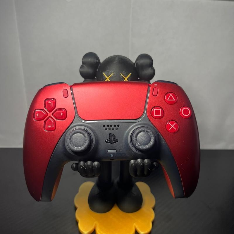 Kaws Controller stand