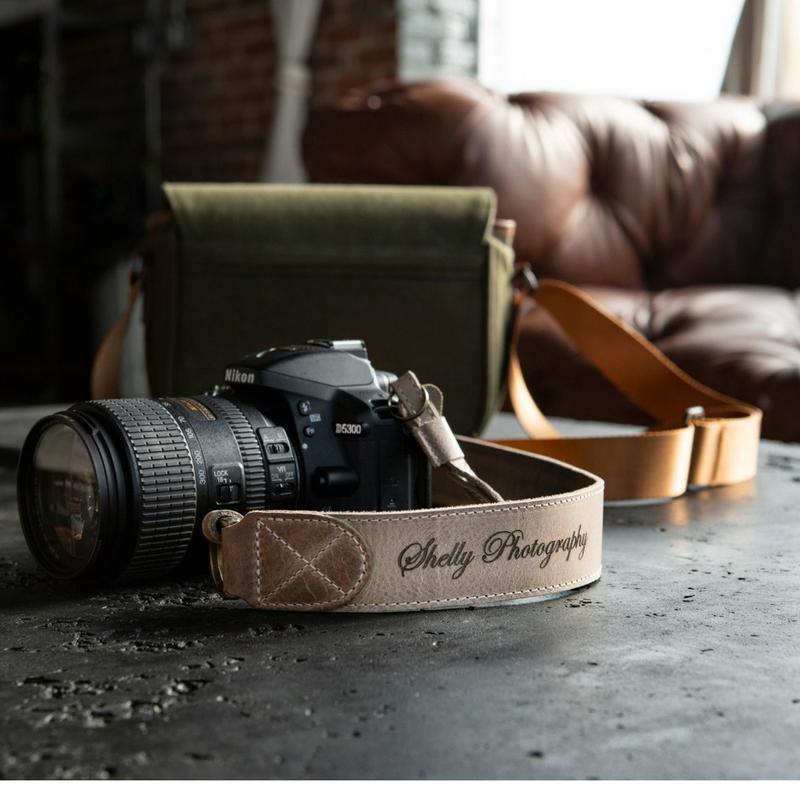 [ READ IN DESCRIPTION] Personalized Leather Camera Strap Gift Custom Strap for Photographers DSLR Camera Holder - Gift for him Gift for Her